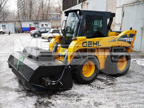 Фото: ЩЕТКА ДОРОЖНАЯ С БУНКЕРОМ на мини-погрузчик