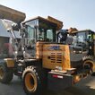 Фото: Фронтальный погрузчик XCMG LW180FV - 1