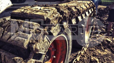 Фото: Накидные гусеницы MCLAREN RUBBER OTT 12