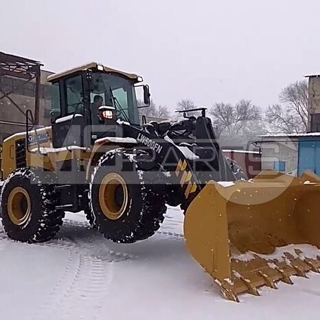 Фото: Крупногабаритный фронтальный погрузчик Фронтальный погрузчик XCMG LW500FN
