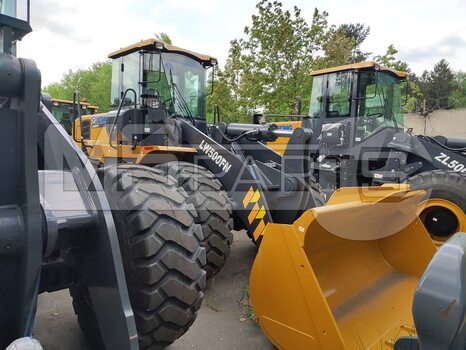 Фото: Крупногабаритный фронтальный погрузчик Фронтальный погрузчик XCMG LW500FN