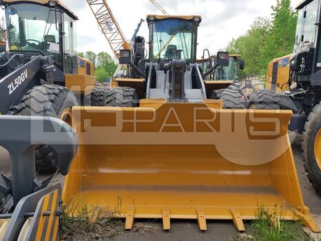 Фото: Крупногабаритный фронтальный погрузчик Фронтальный погрузчик XCMG LW500FN
