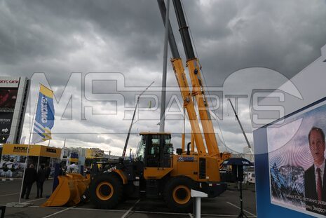 Фото: Крупногабаритный фронтальный погрузчик Фронтальный погрузчик XCMG LW500KN