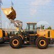 Фото: Фронтальный погрузчик XCMG LW700KN - 11