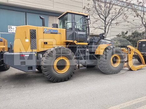 Фото: Крупногабаритный фронтальный погрузчик Фронтальный погрузчик XCMG LW700KN