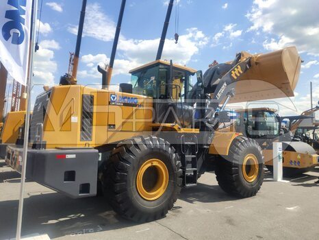 Фото: Крупногабаритный фронтальный погрузчик Фронтальный погрузчик XCMG LW700KN