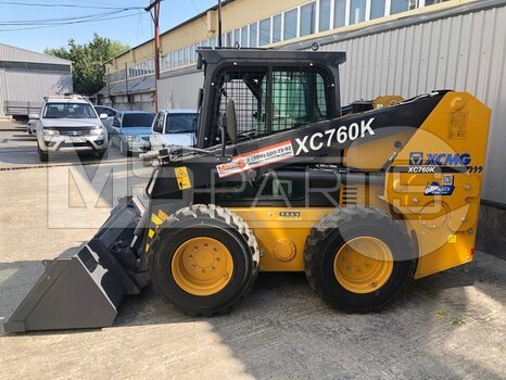 Фото: Мини-погрузчик Мини-погрузчик XCMG XC760K