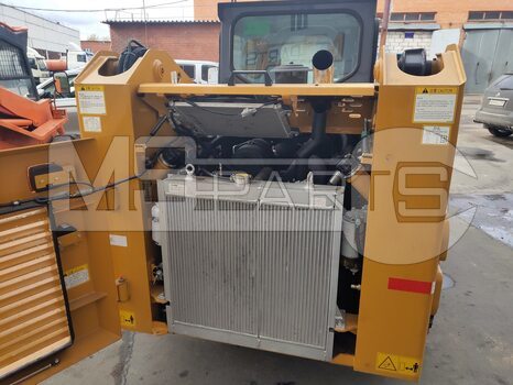 Фото: Мини-погрузчик Мини-погрузчик XCMG XC760K