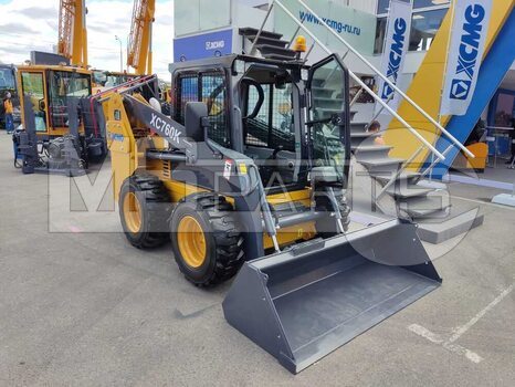 Фото: Мини-погрузчик Мини-погрузчик XCMG XC760K