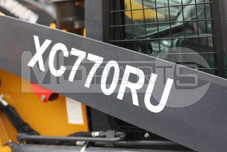 Фото: Мини-погрузчик Мини-погрузчик XCMG XC770RU
