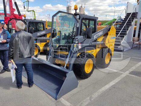 Фото: Мини-погрузчик Мини-погрузчик XCMG XC770RU