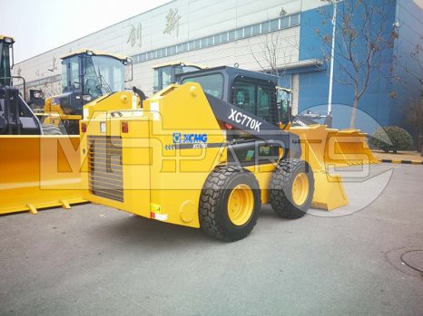 Фото: Мини-погрузчик Мини-погрузчик XCMG XC770RU