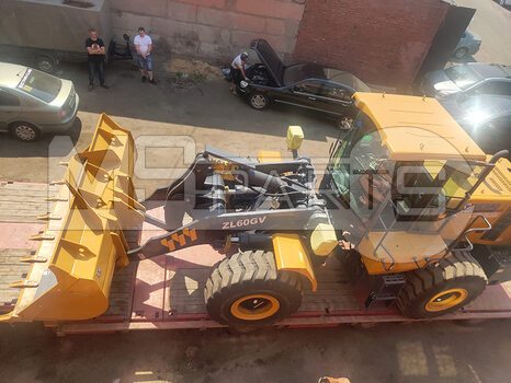 Фото: Крупногабаритный фронтальный погрузчик Фронтальный погрузчик XCMG ZL60GV