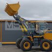 Фото: Фронтальный погрузчик XCMG LW330RU - 5