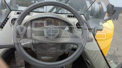 Фото: Крупногабаритный фронтальный погрузчик Фронтальный погрузчик XCMG LW330RU