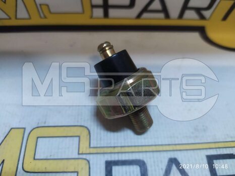 Фото: Датчик давления ДВС 15841-39010 V2203 V2403