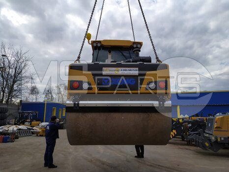 Фото: Каток дорожный XCMG XD103