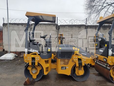 Фото: Мини-каток XCMG XMR303