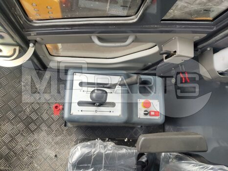 Фото: Каток грунтовый одновальцовый XCMG XS143