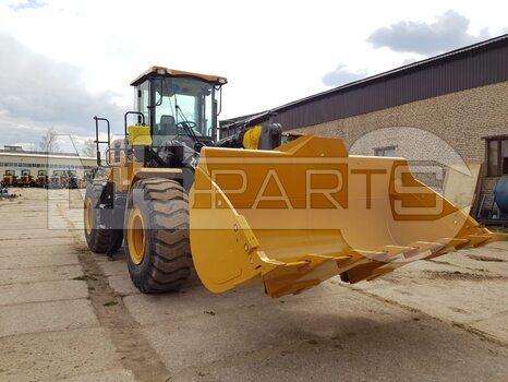 Фото: Крупногабаритный фронтальный погрузчик Фронтальный погрузчик XCMG ZL50RU