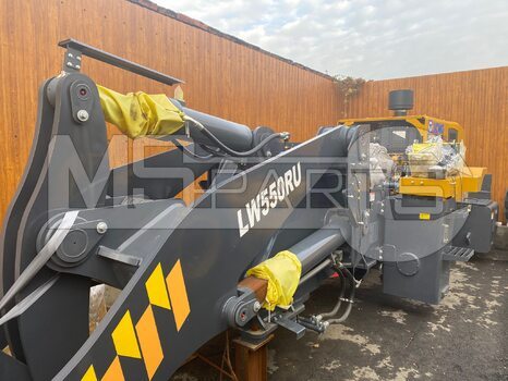 Фото: Фронтальный погрузчик XCMG LW550RU (VIN: XUG0550FCKCB18424)