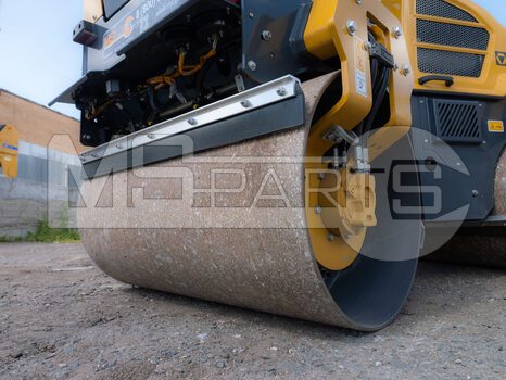 Фото: Дорожный каток XCMG XD120