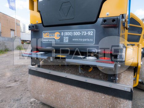 Фото: Дорожный каток XCMG XD120