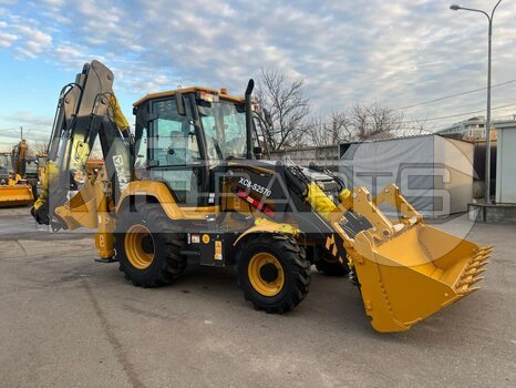 Фото: Экскаватор-погрузчик Экскаватор-погрузчик XCMG XC8-S2570