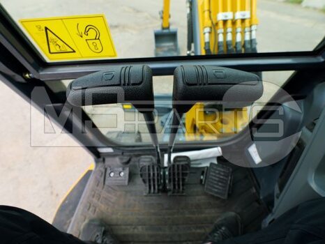 Фото: Мини-экскаватор XCMG XE55U