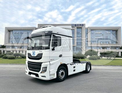 Фото: Тягач Тягач XCMG XGA4185D5WA