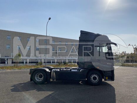Фото: Тягач Тягач XCMG XGA4185D5WA