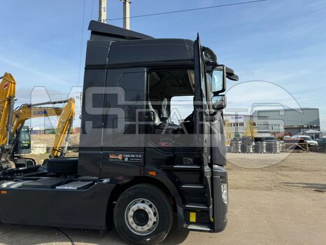 Фото: Тягач Тягач XCMG XGA4185D5WA