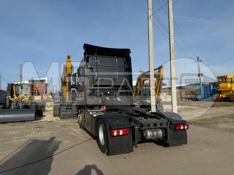 Фото: Тягач Тягач XCMG XGA4185D5WA