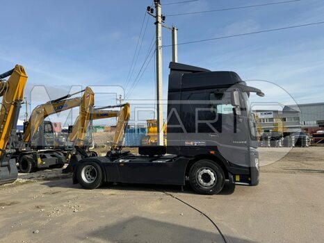 Фото: Тягач Тягач XCMG XGA4185D5WA
