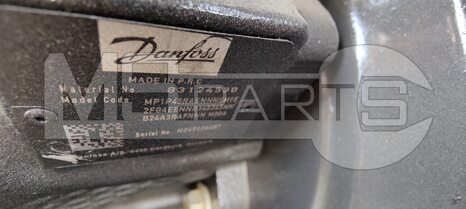 Фото: Каток тандемный XCMG XD140