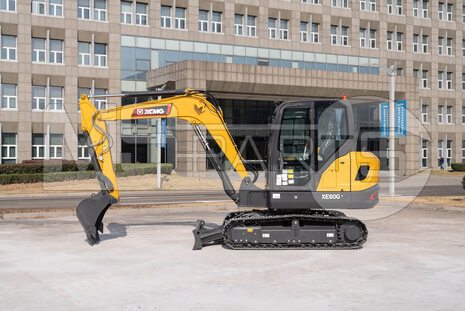 Фото: Мини-экскаватор XCMG XE60G