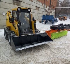 Мини-погрузчик ANT с навеской в наличии на складе в Краснодаре